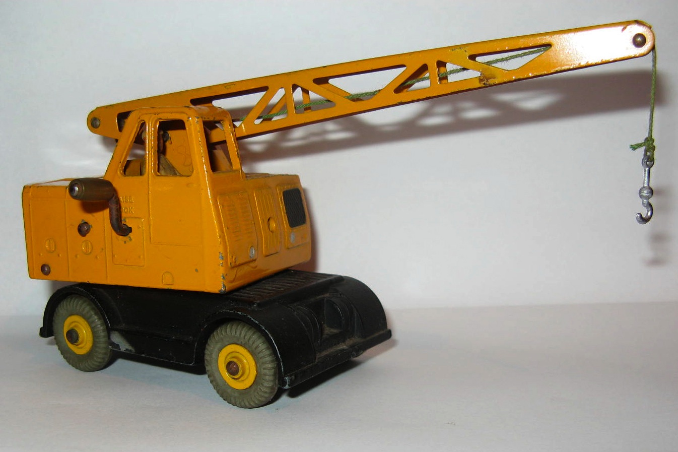 971 COLES MOBILE CRANE.jpg